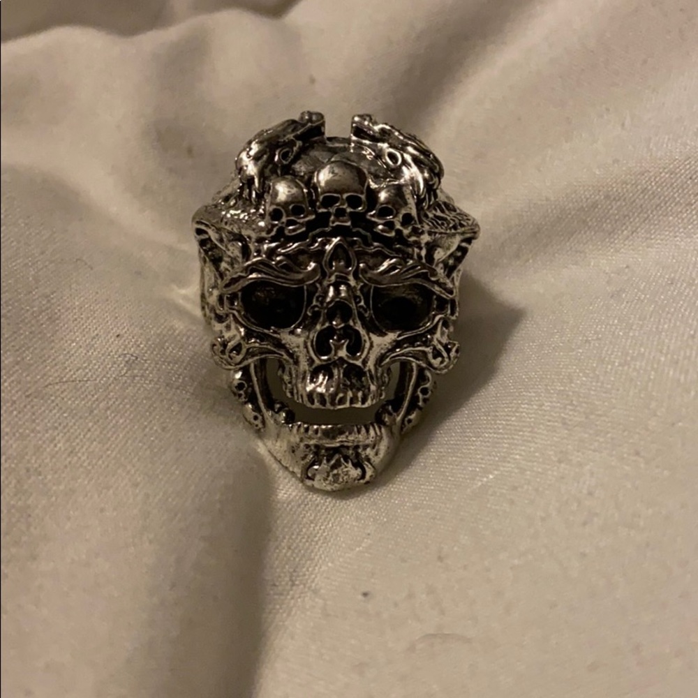 Skull Ring
